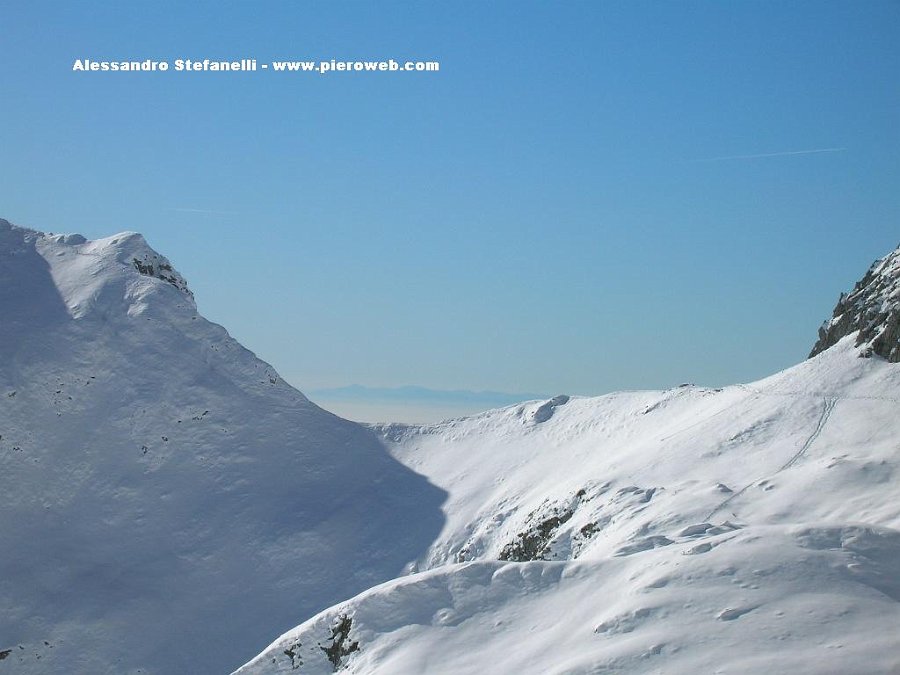 07 P.so Pozzera e Appennini.JPG - 07 Passo Pozzera e Appennini